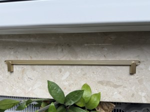 Greco 6C - uchwyt relingowy złoty mat 320MM