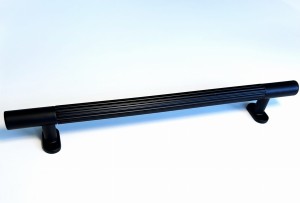 Fluted- ryflowany uchwyt meblowy czarny mat 320mm