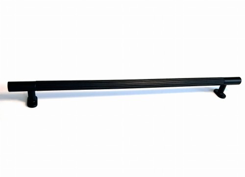 Fluted- ryflowany czarny mat uchwyt meblowy 480mm.jpg