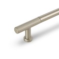 Stilo V7- uchwyt meblowy chrom satyna.jpg