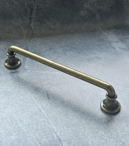 Uchwyt relingowy stare złoto 128 mm- Oro Opaco D1 