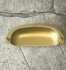 Uchwyt muszelka matowe złoto 96 mm- Bacoli F3 