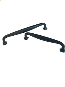Uchwyt do mebli czarny mat 160mm- Manzo N4 