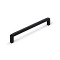 Uchwyt meblowy RIGATO 160 mm – czarny mat.jpg