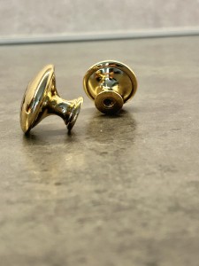Gałka do mebli złota 30 mm- Amelia GP 