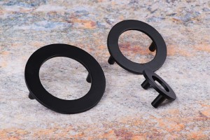 Czarny uchwyt meblowy pierścień 64 mm- Giro N4 