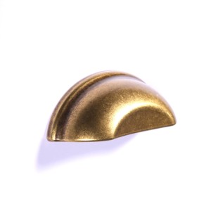 Uchwyt muszelka  stare złoto 64 mm- Amelia D1 
