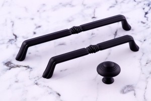 Czarny uchwyt relingowy 160 mm- Squillare N4 