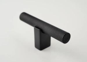 Gałka meblowa ryflowana czarny mat 16mm- Ponti N4